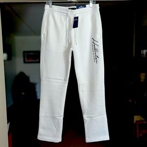 SOLD! New Hollister Classic Straight-leg Sweatpant Mens Size S 31 1/2” Waist 31”